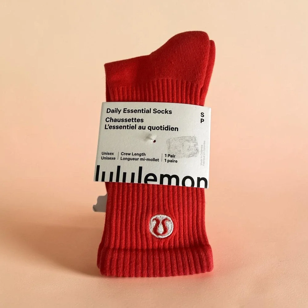 Lululemon Daily Essential Crew Socks Solar Orange SBTZ Unisex Size S Small NWT